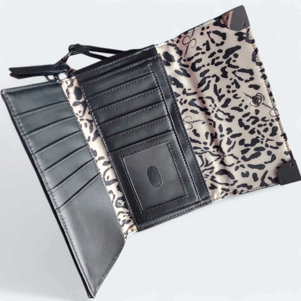 Jessica Simpson Black Wristlet Clutch - Picture 4 of 8